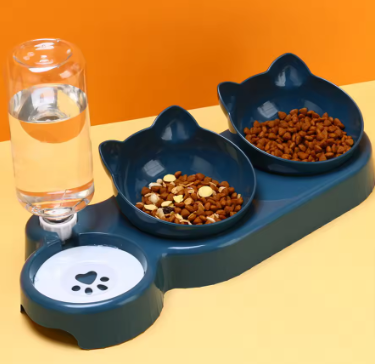 Anti-tip cat bowl feeder with anti-tumble design