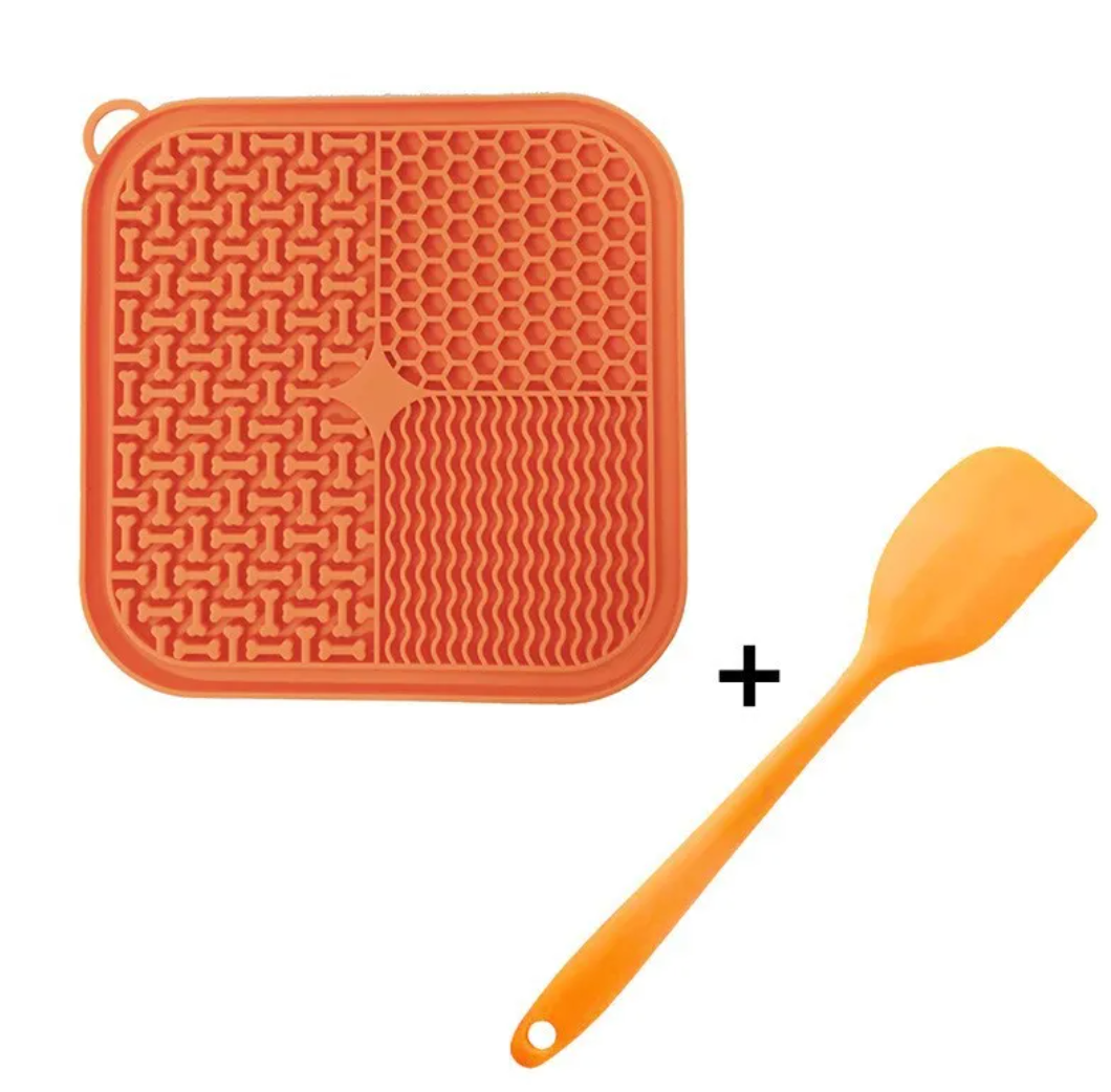 Dog lick pad with suction cups – TailoraStyle photo 6