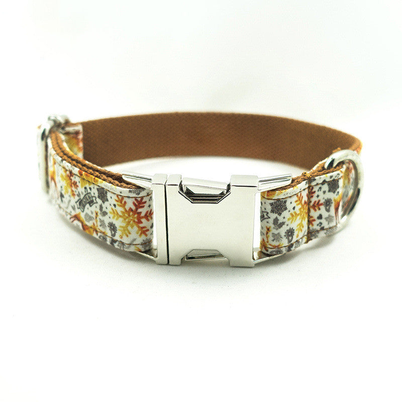 Handmade golden Christmas dog collar by MUTTCO