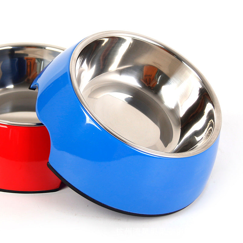 Non-slip base detail on stainless steel pet bowl