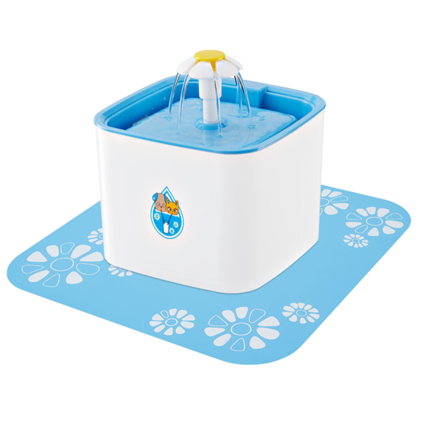 Pet water dispenser 2.5L capacity detail