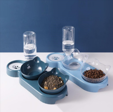 Cat bowl feeder holding wet and dry food
